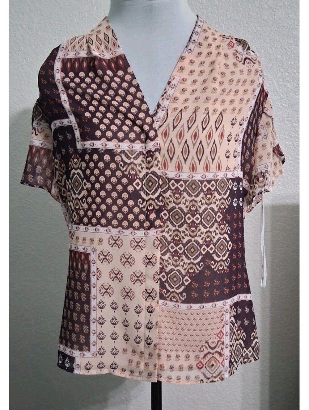 Calvin Klein Women’s Patchwork Print Blouse, Short Sleeve, Size L, EUC